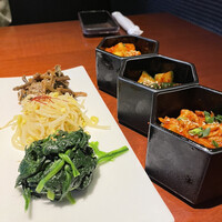 蕃 YORONIKU - 