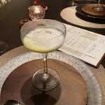 wine & restaurant J8 - 