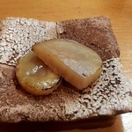 日本橋橘町　都寿司 - 平貝の味噌漬け