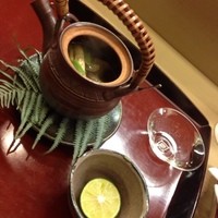 赤坂 菊乃井 - 松茸の土瓶蒸し！
                鯛も入っていました