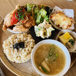 ゴムカフェ - ランチセット¥1100-
