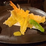 道後湯の宿 さち家 - 季節の天婦羅。茗荷の天婦羅が美味しかったです