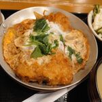 Kushi Hacchin - チキンカツ煮