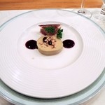 シュマンドール - フォワグラのテリーヌ、巨峰のゼリー寄せと一緒に