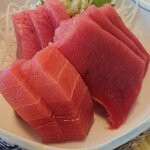 大八 - 前回訪問時と同じ！マグロがデカい！ボリューム満点！ デフォルトでした(笑)！鮮度はもちろん、味も良く美味しいマグロです。
