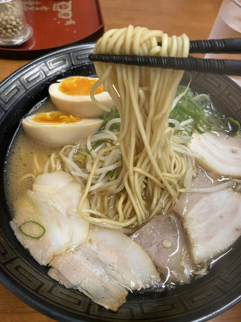 万人に好かれる醤油豚骨 ぐっち By にがな ラーメン ぐっち 西観音町 ラーメン 食べログ 万人に好かれる醤油豚骨 ぐっち By にがな ラーメン ぐっち 西観音町 ラーメン 食べログ