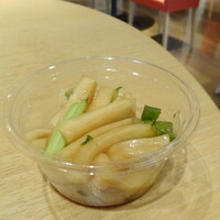 四川料理 龍の子 - 絶品大根の四川風醤油漬け