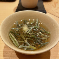 鮨 龍次郎 - 秋田のじゅんさい。めっちゃたっぷりだし今年いち肉厚！