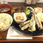 ブック＆カフェ喫茶去 - 