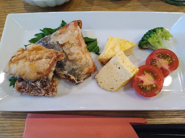 カフェ くまいちご 野幌 カフェ 食べログ