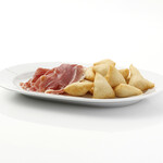 Prosciutto and gnocco fritto