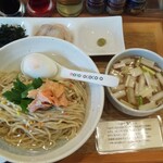らぁめん もののこころ - 鮭茶つけ麺(1100円)