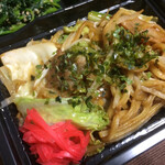 わ楽 - Ｂ:太麺焼きそば(ハーフ)