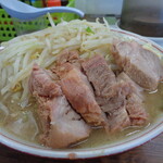 ラーメン二郎 - この赤身豚いいね～