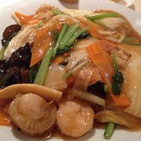 メゾン・ド・ユーロン - 海老やホタテ入りのあんかけ焼きそば