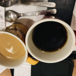 Misuta Donatsu - カフェオレとコーヒー