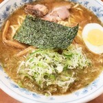 板橋大勝軒なりたや  - 中華そば740円+ネギ50円この場所での最後のなりたやさんです。ご馳走さまでした！