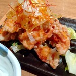 肉汁餃子のダンダダン - 油淋鶏UP。