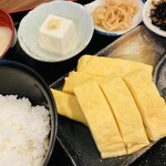 居酒屋 たまりば - だし巻き玉子定食