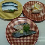 魚べい - こはだ、焼サーモン、〆さば・いわし