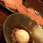 和牛焼肉KIM - 贅沢な肉と、バリエーションあふれる様々な味付けのタレなどで楽しめる。