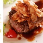 明輝 - 料理写真:牛ヒレステーキ茸の中華特製ソースかけ