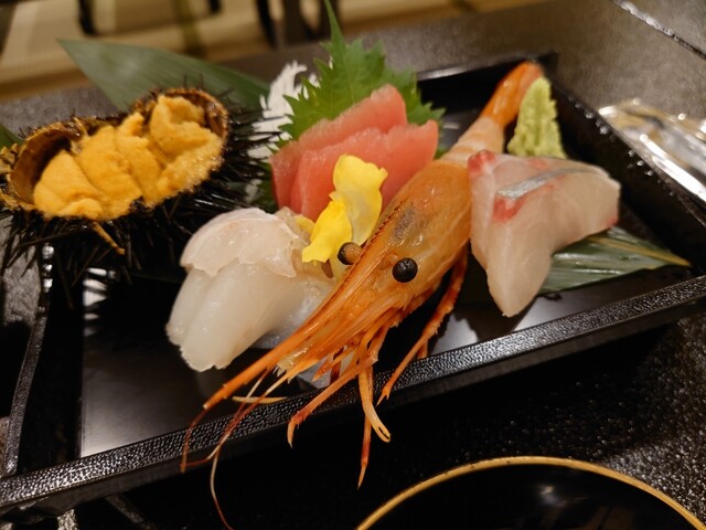 世界 - 不動の沢（日本料理）の写真