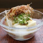 桶家乃隠居 - 京豆腐冷ヤッコ宗田節盛