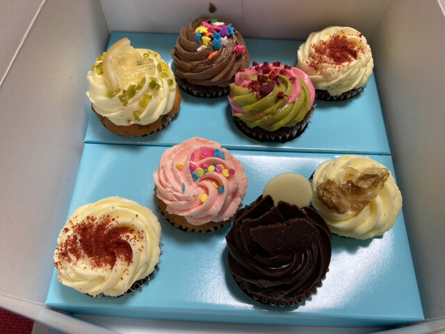 ローラズ カップケーキ 東京 原宿本店 Lola S Cupcakes 明治神宮前 ケーキ 食べログ