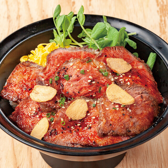 料理メニュー 牛めし 肉丼 昭和大衆ホルモン みのおキューズモール店 箕面 丼もの その他 食べログ