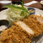 とんかつ 豚ゴリラ 本店 - 