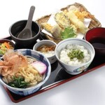 東京庵 - 東京庵定食(うどん)