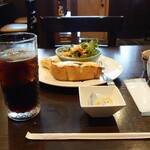 しゃんと - この状態に茹で卵足した物がモーニングサービスAかと思われる
Aでえ〜がな？（笑）
