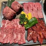 炭火焼肉 尹家 - 