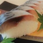 Kishizushi - 鯖寿司３切れ～ご注文いただけます