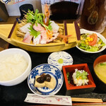 大阪産料理 空 - お造り定食¥1000-
            ご飯は超 少なめ〜ww