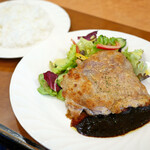 ボッカローネ - 若鶏もものグリル　バルサミコソース ¥980