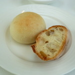 La Cachette - パン