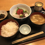 Ichifuku - 刺身定食