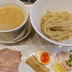 人生夢路 徳麺 - 雲丹醤油細つけ麺