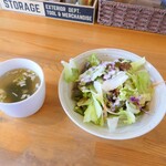 이시가마 PIZZA 바르 시키 - 샐러드와 수프