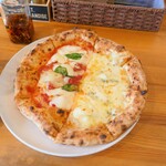 이시가마 PIZZA 바르 시키 - 마르가리타 & 콰트로