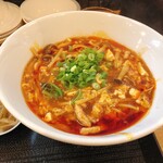 中国郷菜 壺厨天 - 酸辣湯麺