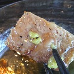 わいず - ワサビ醤油をつけて。食感はまるでシャトーブリアンのよう