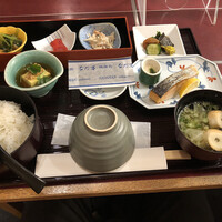 中之島なだ万 - 