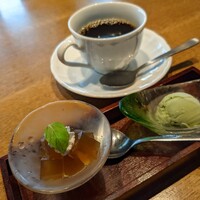 ダイナミックキッチン＆バー 響  新宿サザンタワー店 - 