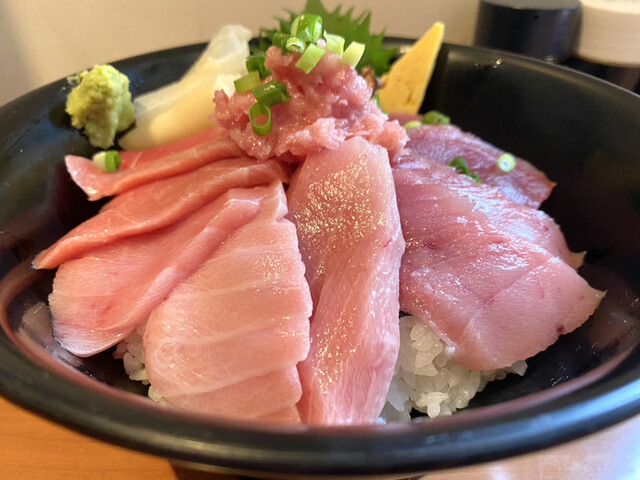 焼津港 みなみ 静岡 海鮮丼 食べログ