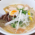 鶏出汁ラーメン