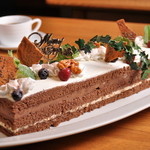 Tsubomi cafe:dinig - 4,500円特別コースに付くデザートのケーキ。
