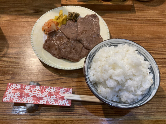 牛助 すすきの 市電 牛タン 食べログ 牛助 すすきの 市電 牛タン 食べログ